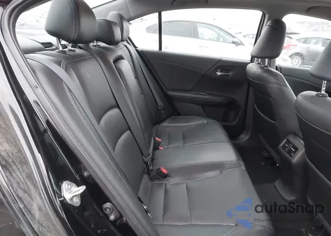 2016 Honda Accord Ex-L V-6 z USA, uszkodzony, nr VIN 1HGCR3F89GA002790